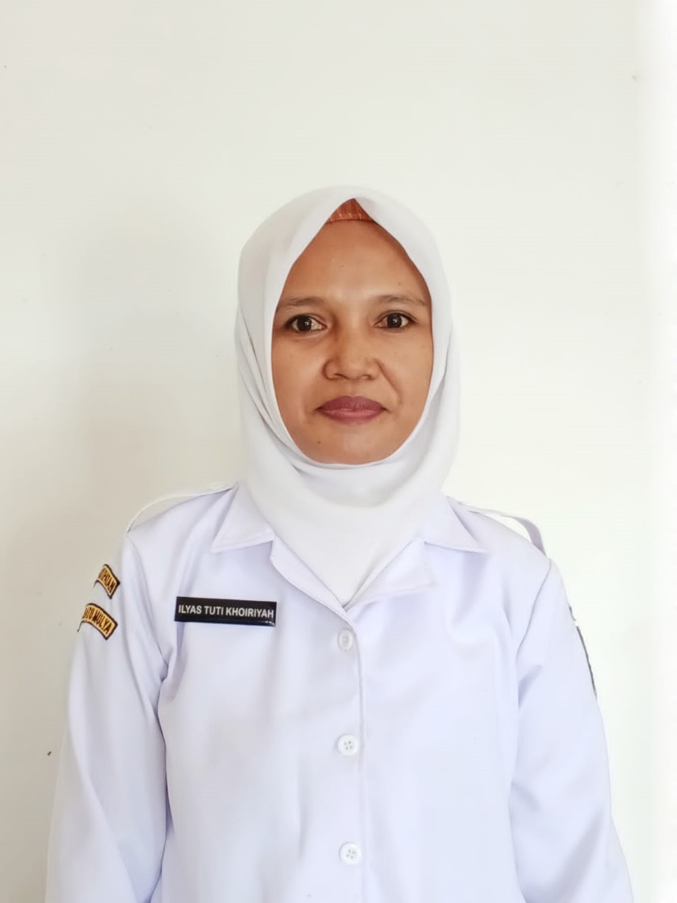 ILYAS TUTI KHOIRIYAH